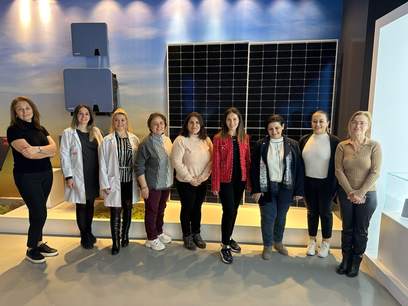 8 Mart 2024 ARÇELİK Fotovoltaik Panel Üretim Tesisi Ziyaret Edildi